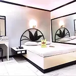 Halina Drive In Hotel-Sta Mesa