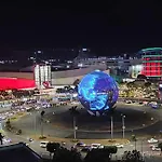 Moa Staycation- Sassy
