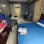 2 Bedrooms Near Mall Of Asia & Airport