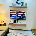 Cylos Place