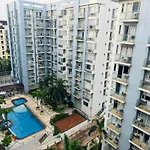 One Palm Tree Villas Condo