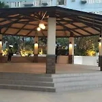 1Br Condotel Ridgewood Towers Taguig City #Rw08