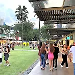 Stunning 2Br Apt, 65 Sq M Netflix At Rosewood Pointe Residences Near Bgc