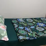 Comfy 1 Bedroom With Netflix & Free Wifi - Trees Residences Condominium