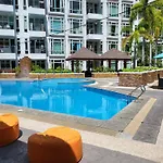 1Bed 2Bath Parkside Condo At Newport Naia
