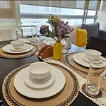 Sunshine 100 Plaza - Bright And Cozy 1 Bedroom With Washer