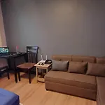 Condo Studio With Pool For Staycation