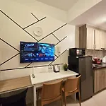 1Br Unit Condotel W Balcony Fame Residences -Fm40