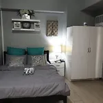 Venice Apartments In Mckinley Hill Bgc Taguig With Netflix And Wifi