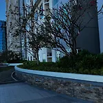 Toby\'S Crib At San Lorenzo Place