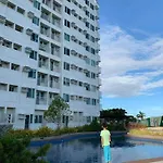 Spacious Room In Alabang