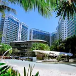 Azure Staycation By Solace Peak 2Br