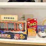 2 Bedroom With Balcony, Game Console, Karaoke And Netflix