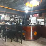 Slouch Hat Hotel And Restaurant
