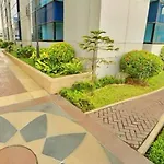 Spacious 1Br Steps To Megamall Ortigas City View