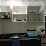 Jen\'S Apartment