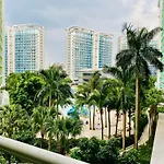 1 Bedroom Azure Beachview 3