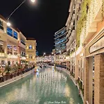 Casa Feliza Belle-Veranda Overlooking Venice Grand Canal Gondola Ride, With Pool,Gym,Tennis,Basketball Courts,Sauna And Massage Room