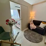 Cozy And Homey 1Br Condo At Smdc South Residences