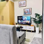 Taguig Parksuit 1Bgc