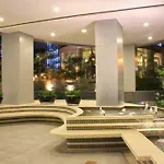 Avant At The Fort Bgc 1Br Loft With Golf Course View
