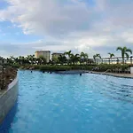 2-Bedroom Condo With Swimming Pool