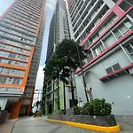 Cozy Studio Unit With Free Access To Fitness Centre, Swimming Pool And Stunning City View Located Near The Cbd Of Ortigas, Makati, Bgc