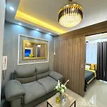 Gray Room Shore 2 Residences
