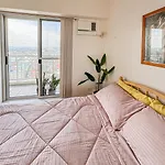 Spacious 1Br With Sunset View At The Celandine