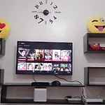 1Bedroom Fully Furnished With Netflix & Free Wifi In Trees Residences