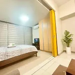 Luxurious Place In Uptown Bgc