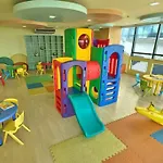 1Br Bsa Twin Towers With Pool Access Netflix Across Sm Megamall