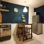 Dylan 2 Bedroom Near Sm North And Waltermart Munoz