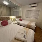 Japanese Home In Laloma Qc Near Chinese Gen