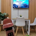 Eiya\'S Staycation @ Trees Residences 1Bedroom