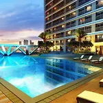 Luxury Escape At Fame Residences