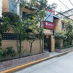 Reddoorz Near Pnr Espana Station