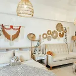 Venice Luxury Residences Studio Mckinley Hill