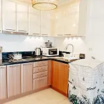 Venice Luxury Residences Studio Mckinley Hill