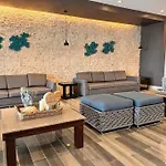 Condo At Shore 1 With Netflix