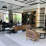 1Br Calathea Place Nr Airport, Netflix,50Mbps Wifi