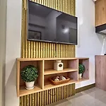 Serene Staycation Beside Sm Southmall