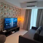 Manila Urban Resort At Azure