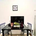 Cozy Home In Mall Of Asia - Aseana Pasay