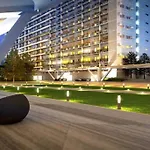 1Br Unit Condotel W Balcony Fame Residences #Fm63