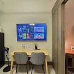 1Br Unit Condotel W Balcony Fame Residences #Fm62