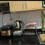 Sunflower 1 Bedroom With Balcony