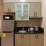 Modern Luxury Condo In Mckinley