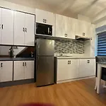 Mandaluyong 1550