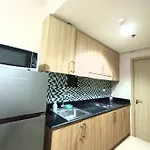 1 Bedroom With Balcony Near Moa